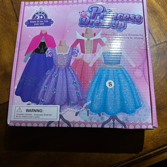 Princess dress - Picture 1 of 1